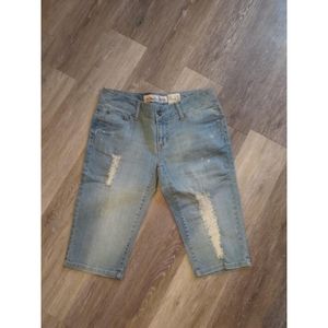 Vanilla star distressed shorts